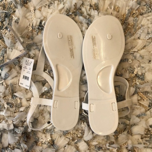 T Strap Sandals - Picture 4 of 4